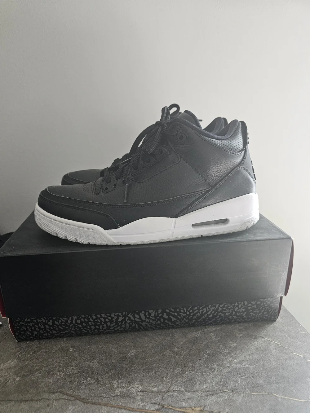 Jordan 3 Retro Black and White Low-Top Sneakers